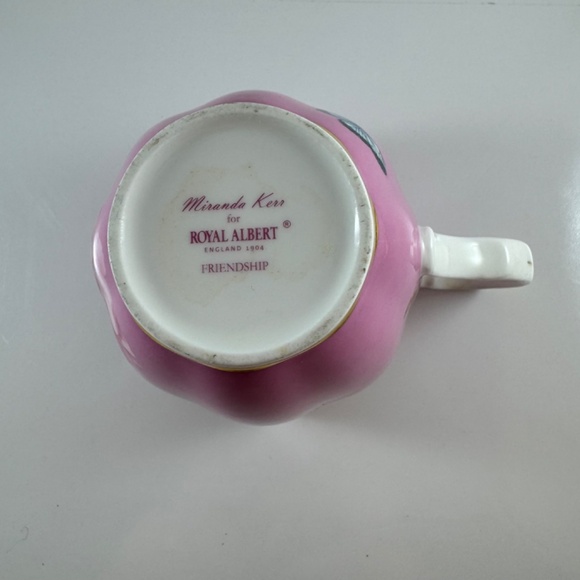 Miranda Kerr Friendship Mugs - Picture 3 of 3